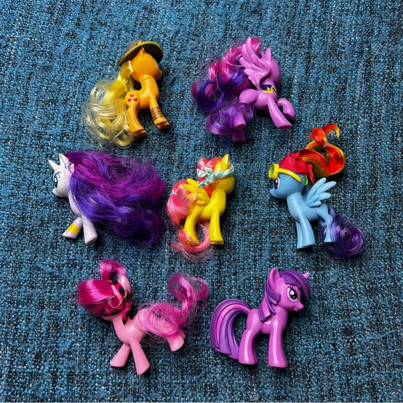 2016 Hasbro My Little Pony Toy Lot Set of 7 MLP Pirate Ponies - Picture 9 of 11